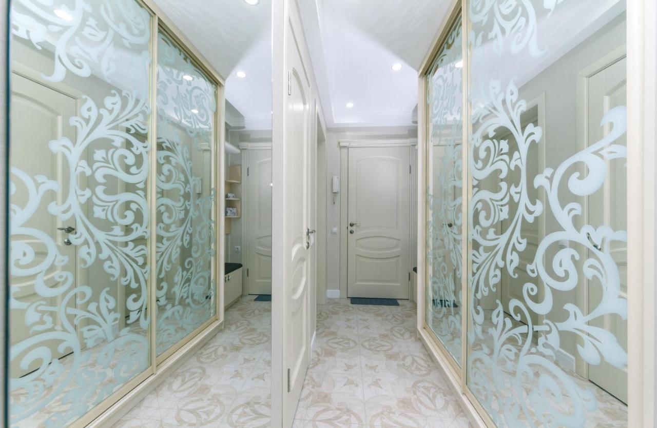 Pechersky Kvartal Apartments Kiev Buitenkant foto